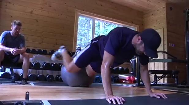 Nash - ball workout