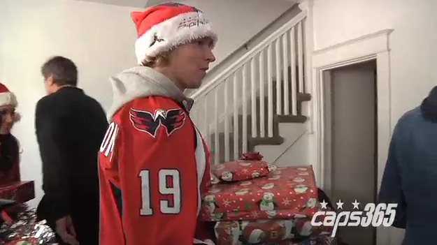 caps xmas2