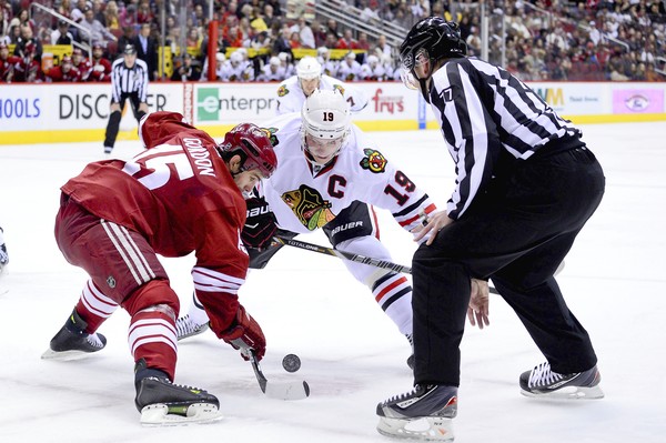 NHL: Chicago Blackhawks at Phoenix Coyotes