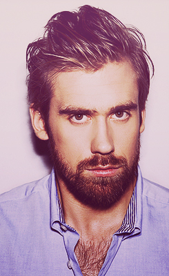 zetterberg - chest hair